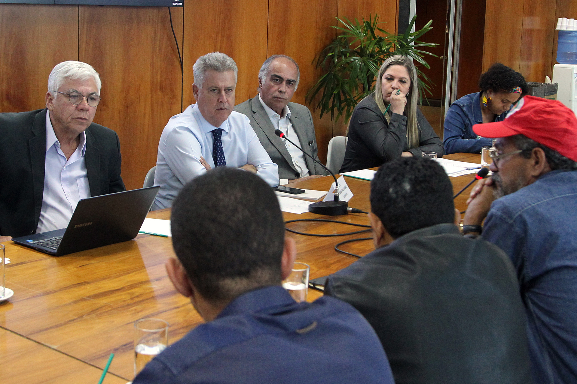 Em reunião com o governador Rodrigo Rollemberg nesta quinta (10), lideranças de movimentos sociais apresentaram sugestão de local para o acampamento. Encontro nacional será em Brasília, de 5 a 7 de junho