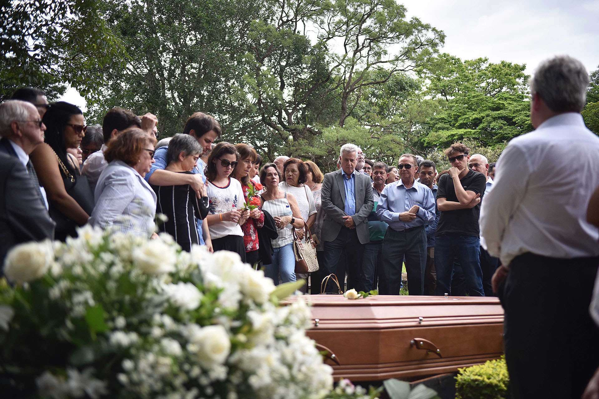 Governador Rodrigo Rollemberg destacou no enterro, nesta quarta (26), o legado do ex-deputado federal e a conduta na defesa dos direitos humanos