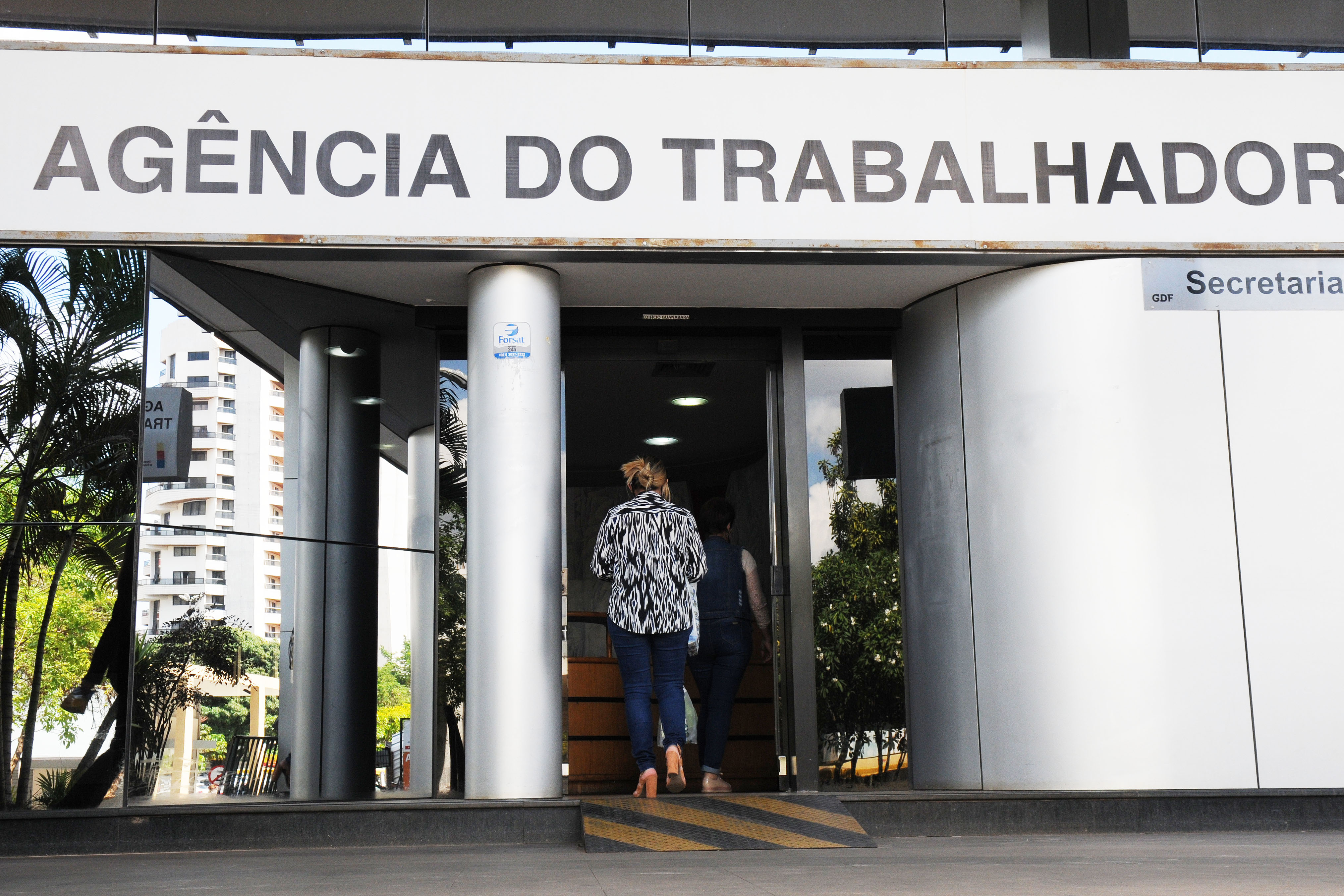 Agências do trabalhador têm 661 vagas nesta sexta (15) – Agência Brasília