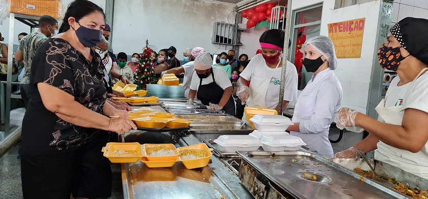 As mais de 3.500 refeições servidas representam quase quatro vezes mais a demanda aos sábados do Restaurante Comunitário de Santa Maria | Edição: Ascom/AR Santa Maria