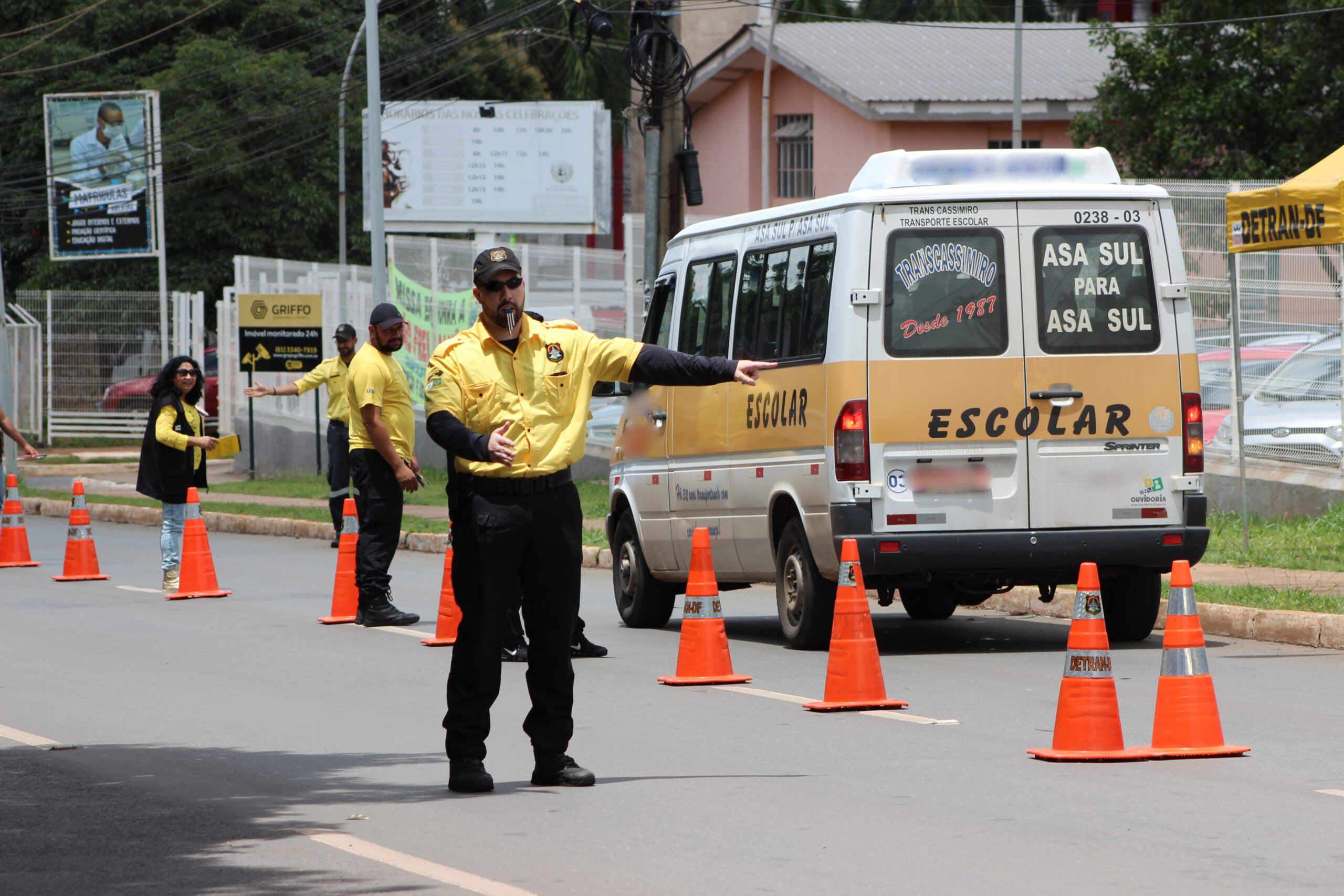 TCB assumirá gestão do transporte escolar no DF - CB Poder