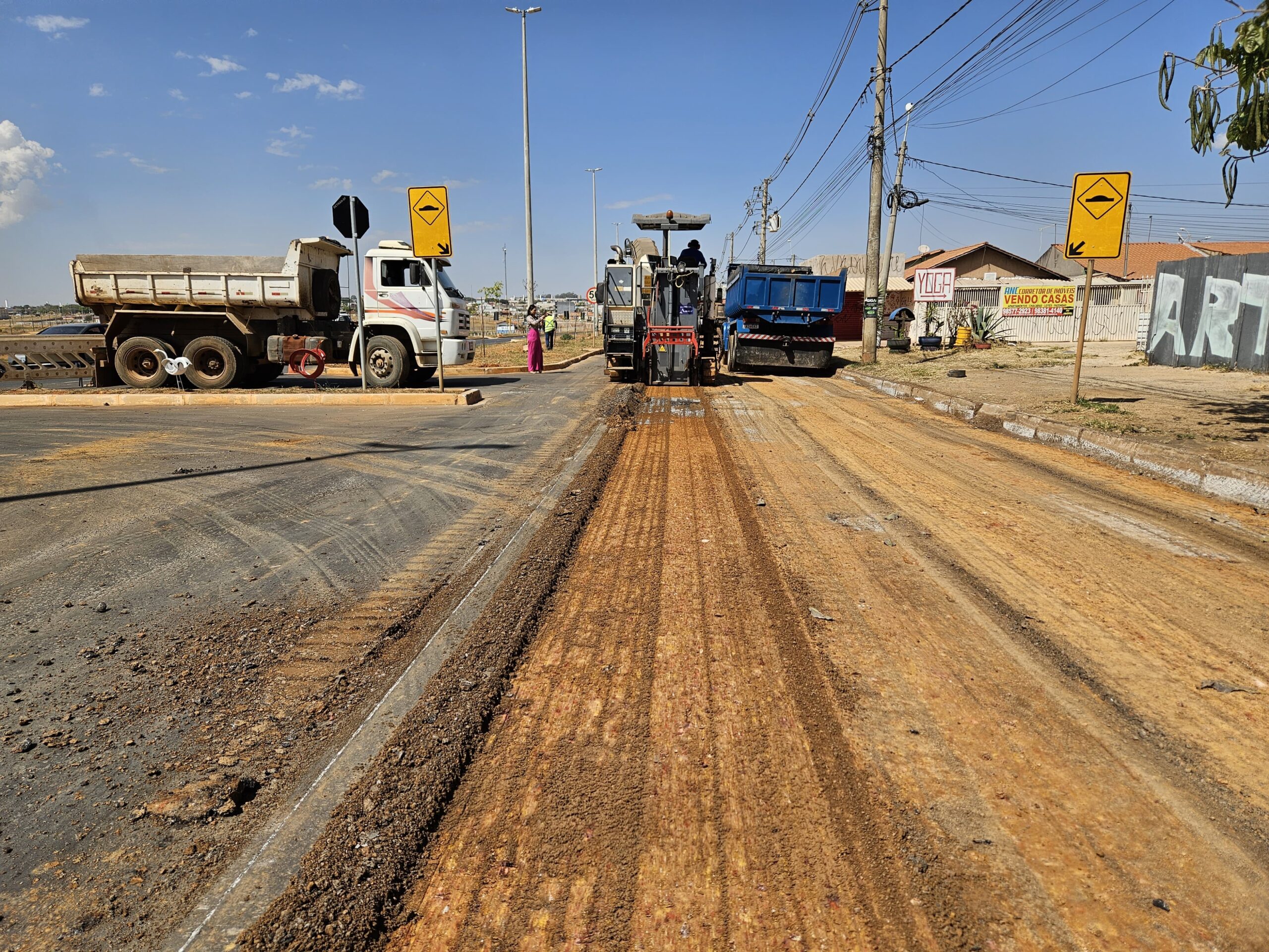 Revitalizados 15 quilômetros da BR-251/DF — Casa Civil