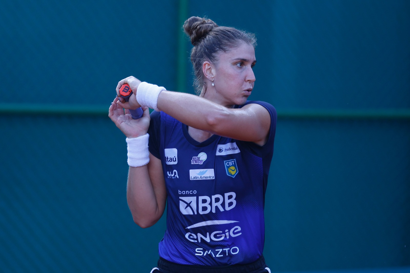 Bia Haddad é atração em Brasília na disputa da Billie Jean King Cup