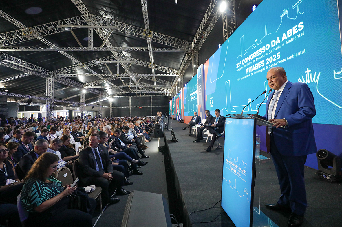 Governador Ibaneis Rocha exalta investimentos em saneamento no DF: ‘Temos resultados à prova’