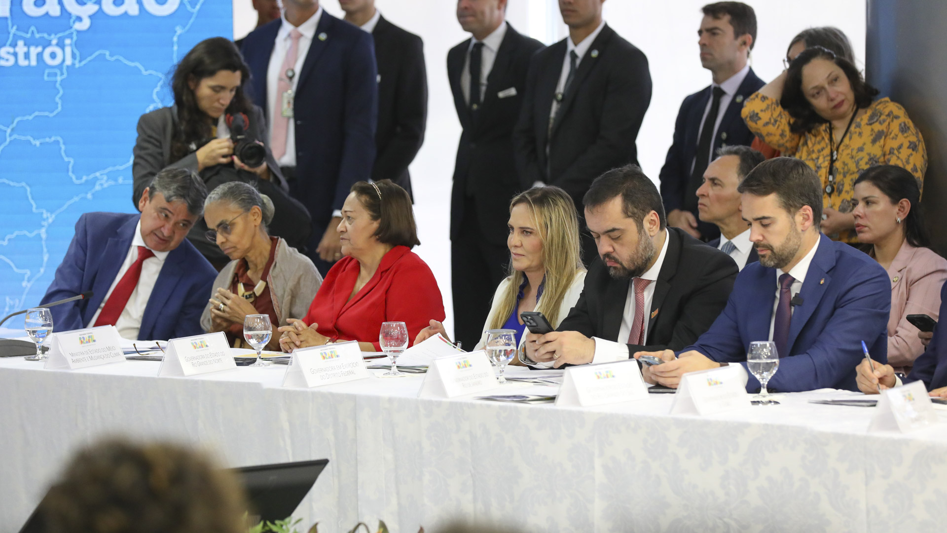 União, estados e municípios discutem carga tributária e renegociação de dívidas