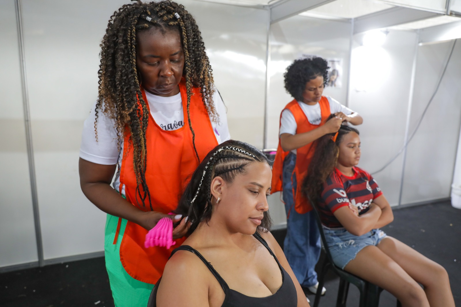 Caravana do Empreendedorismo Feminino oferece 16 cursos gratuitos no Recanto das Emas