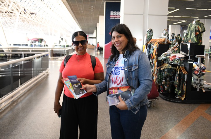 Aeroporto de Brasília recebe ação de conscientização pelo Dia Mundial de Combate ao Tráfico de Pessoas