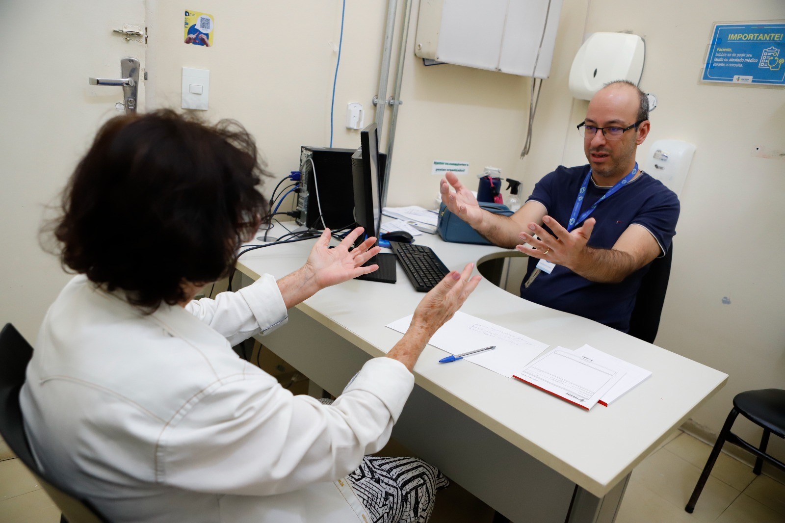 Parkinson: dia de conscientização alerta para doença que afeta milhões no mundo