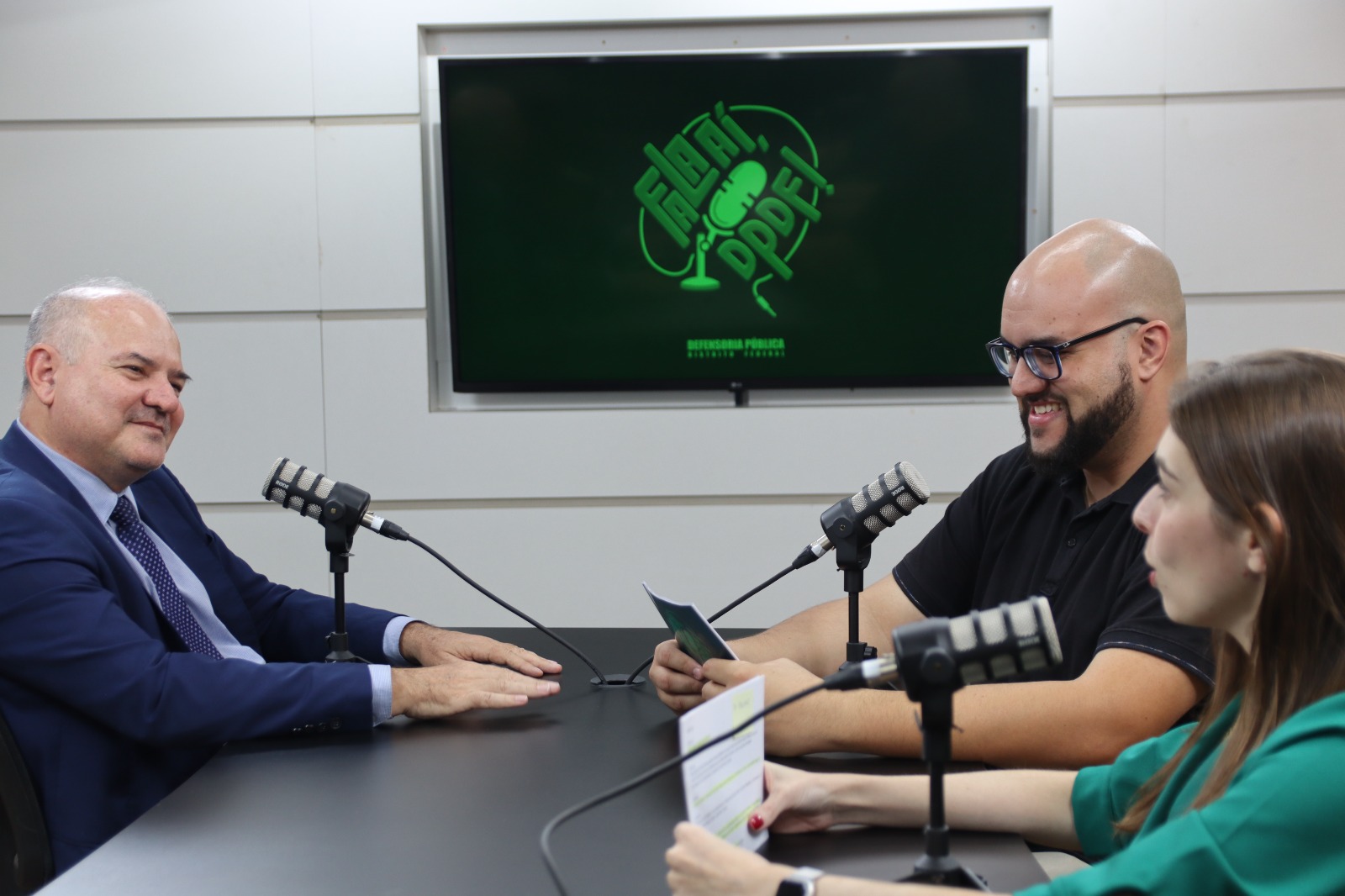 Podcast orienta população do Distrito Federal sobre direitos e acesso à justiça