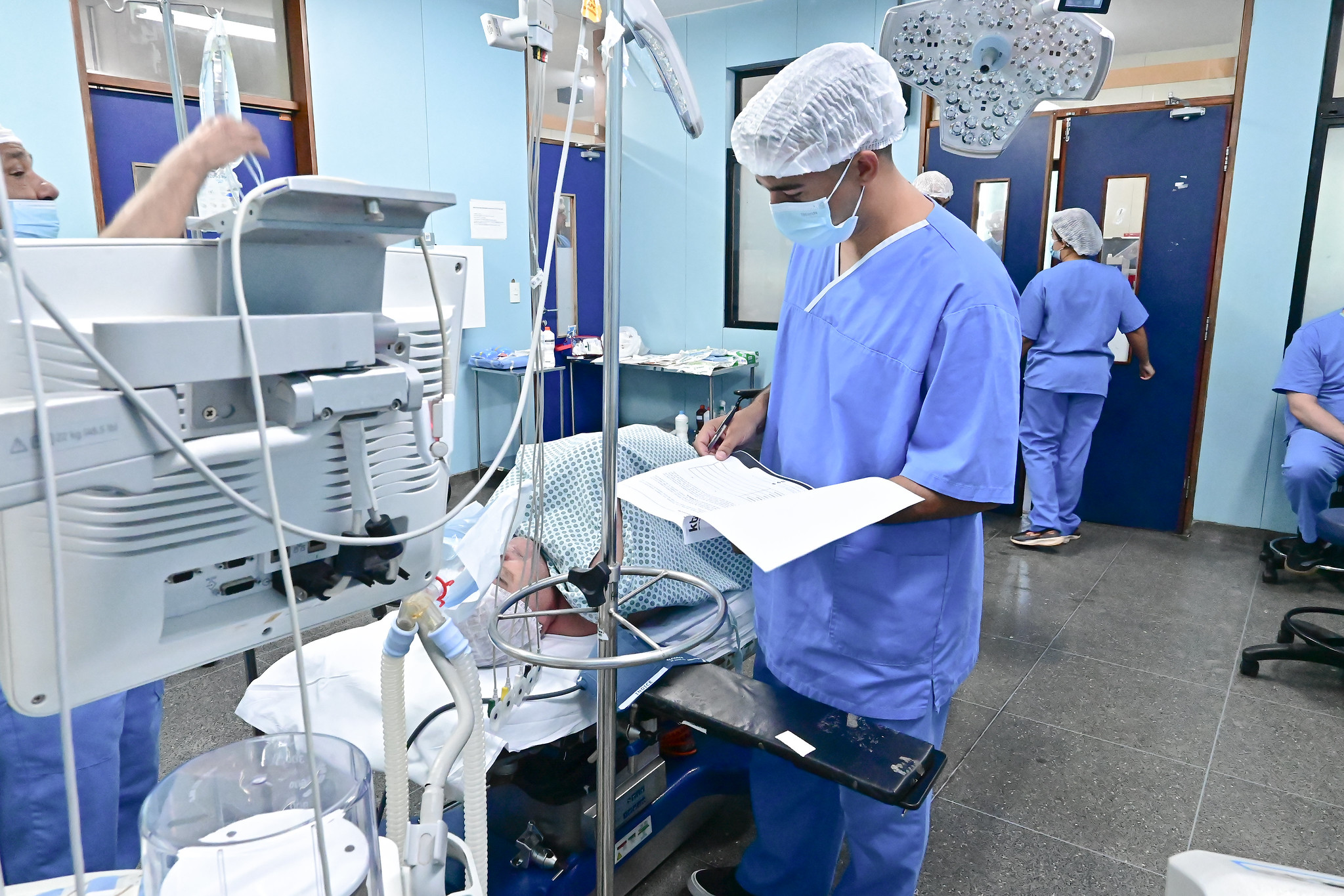 Abertas inscrições para cirurgião vascular, nefrologista e psicólogo hospitalar