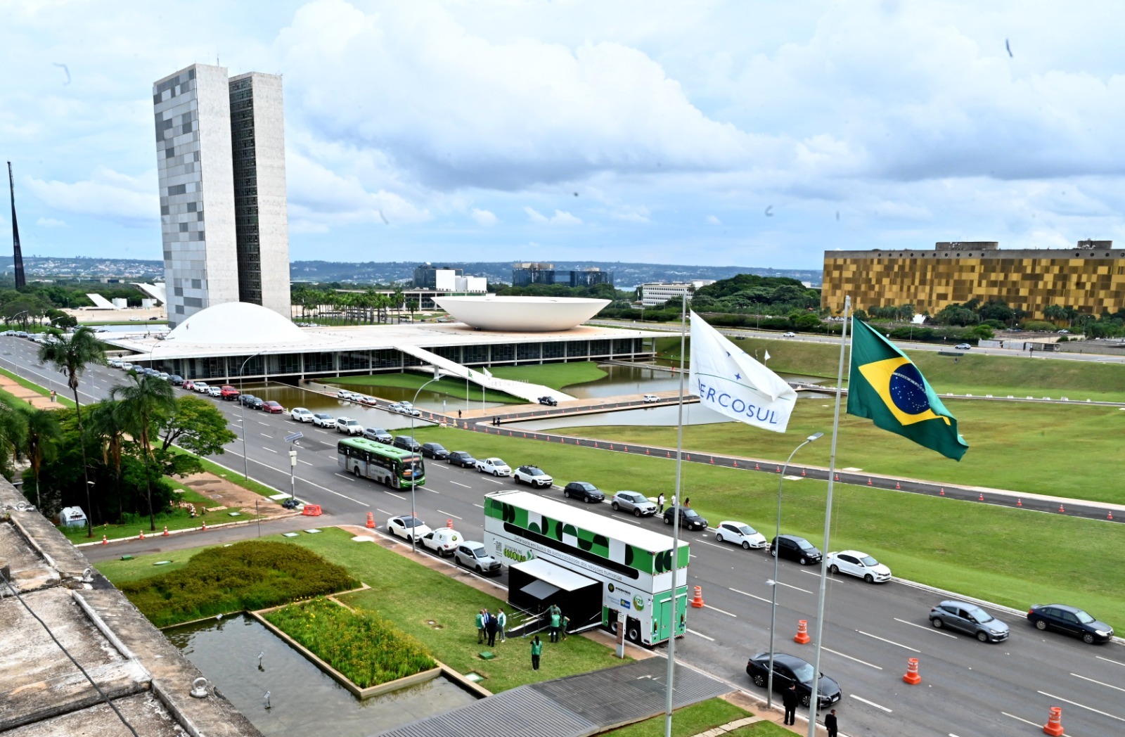 Unidade móvel da Defensoria participa de encontro internacional no Ministério da Justiça