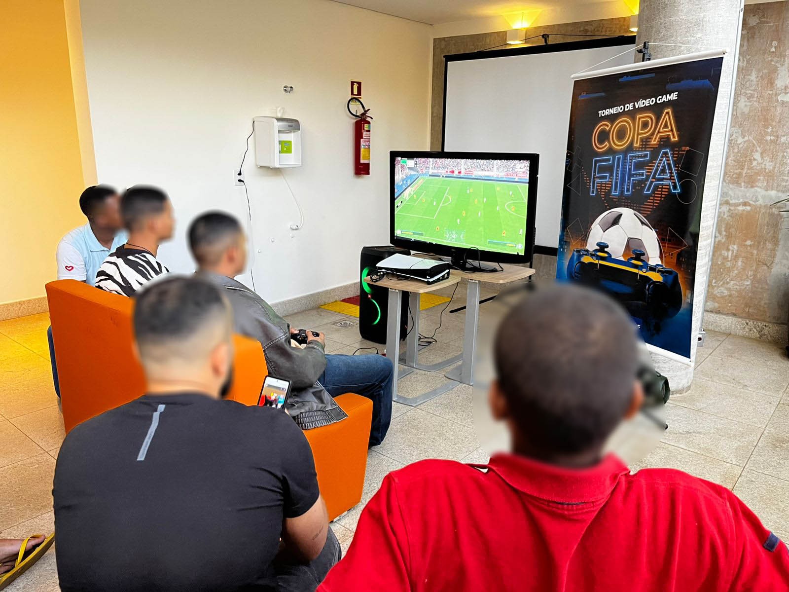 Torneios de xadrez e videogame estimulam o raciocínio e a convivência no sistema socioeducativo do DF