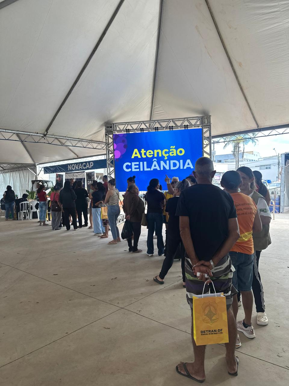 Mais de 14 mil atendimentos marcam os sete dias do GDF na Sua Porta em Ceilândia
