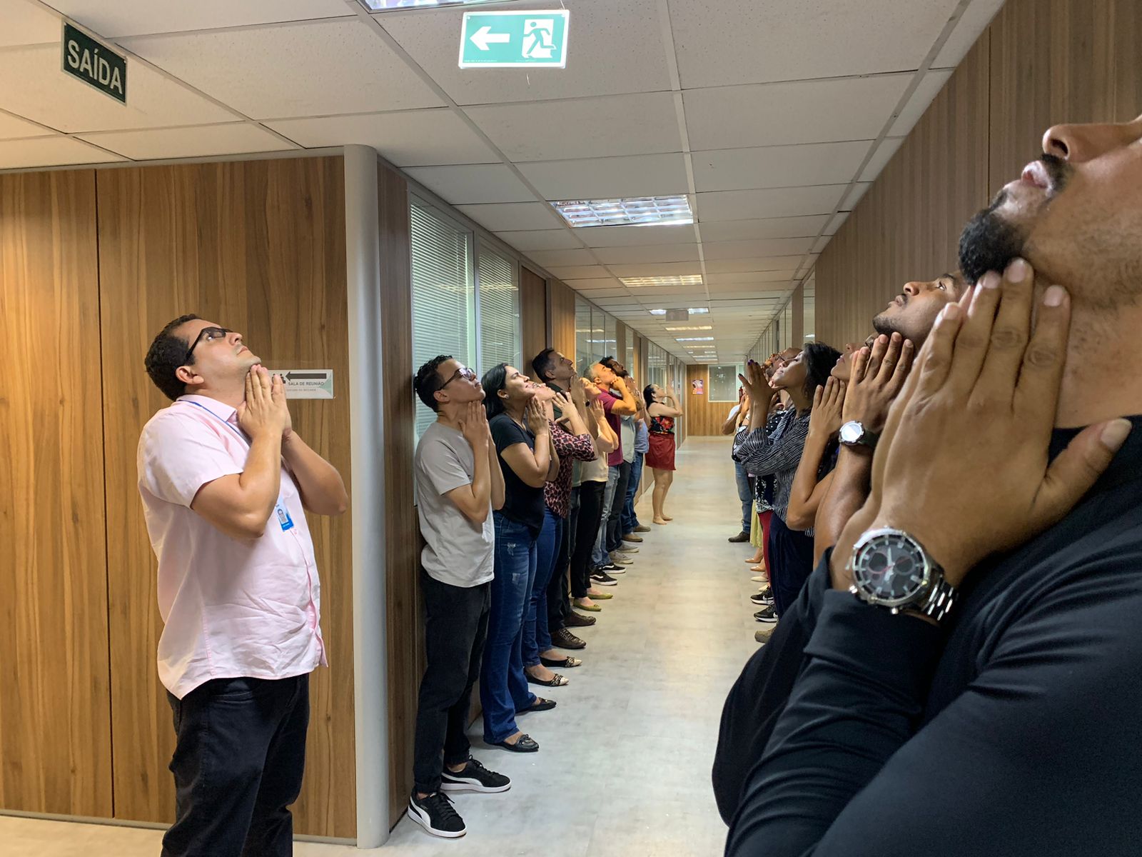 Projeto Blitz Academia Buriti incentiva prática da ginástica laboral