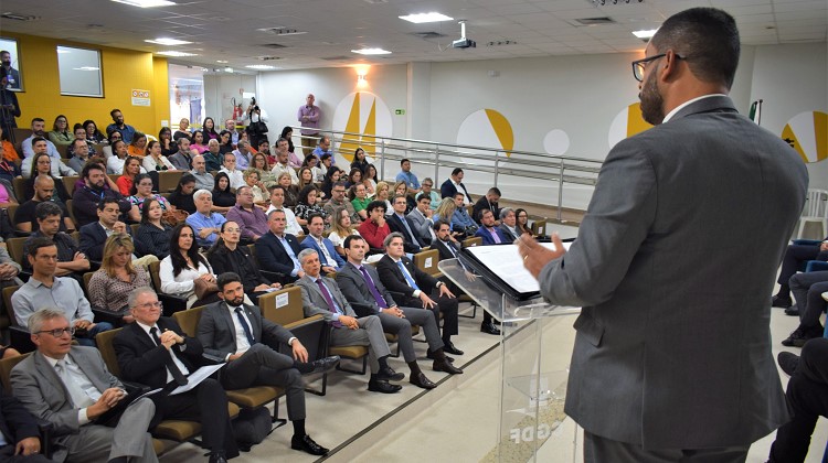 Primeiro dia de palestras da Semana de Controle teve 462 participantes