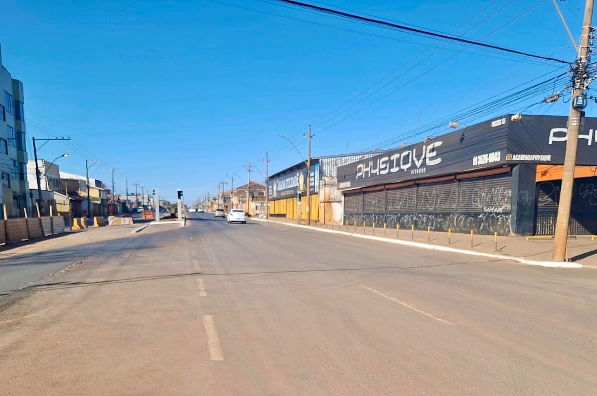 Trecho da Hélio Prates entre Avenida Comercial e QND 50 é liberado para trânsito