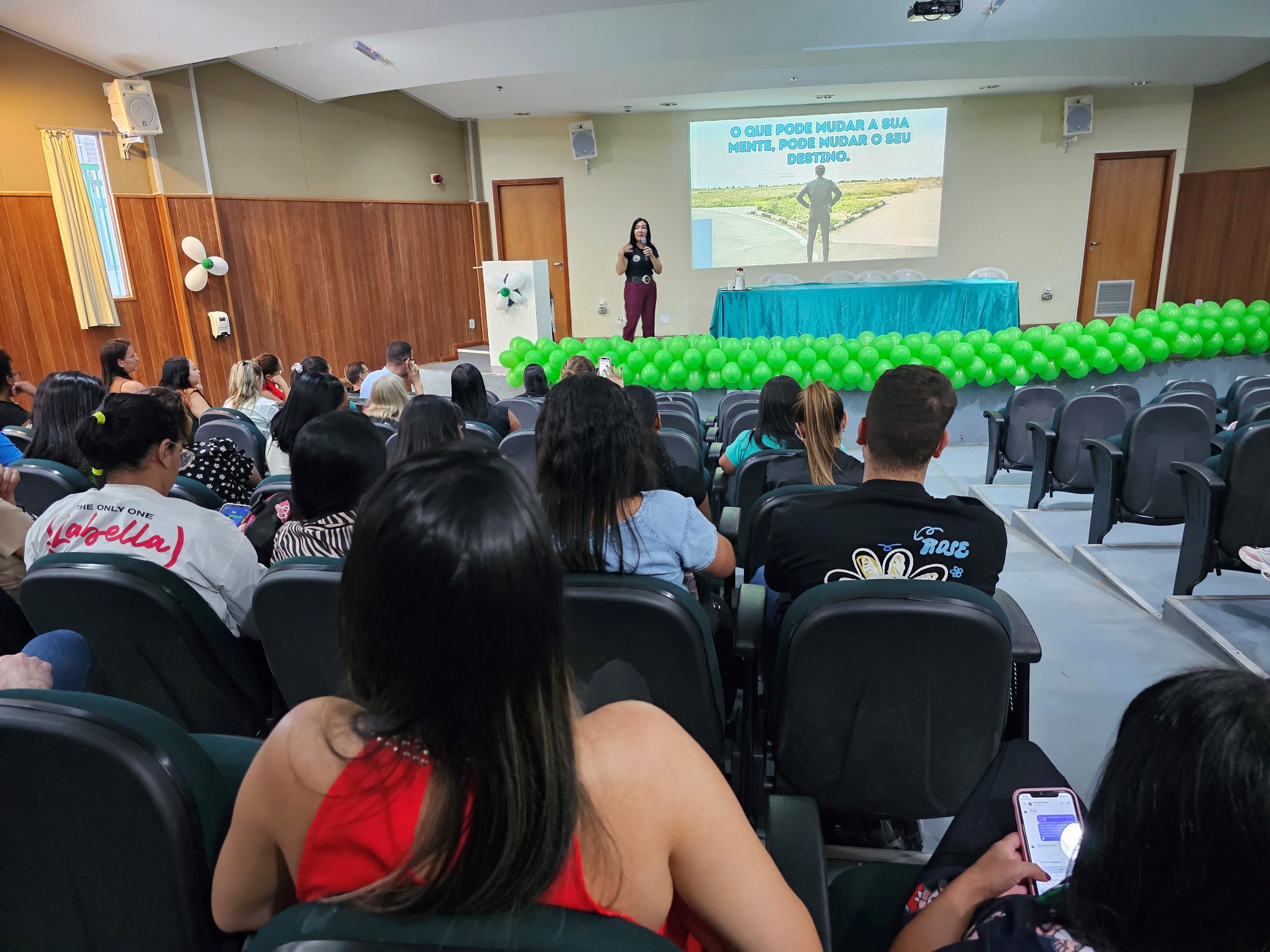 Integrantes da Comissão de Ética de Enfermagem do HRSM tomam posse