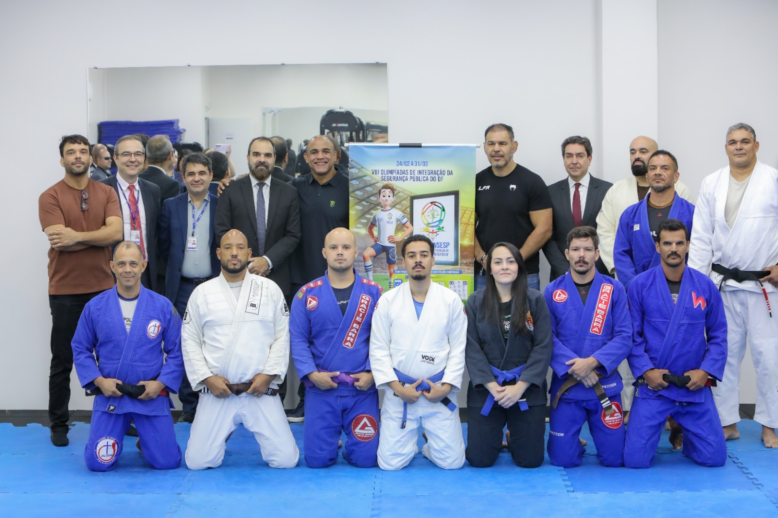 Em visita ao DF, lutadores reforçam a importância do esporte para quem atua na segurança pública