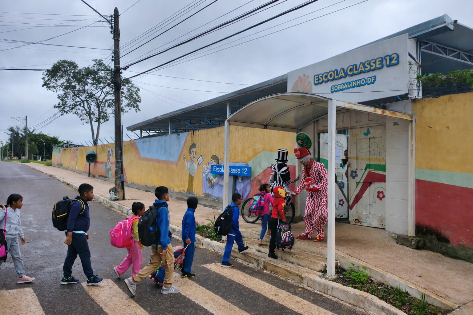 Campanha Volta às Aulas 2026 do DER-DF aposta na conscientização de alunos da rede pública de ensino