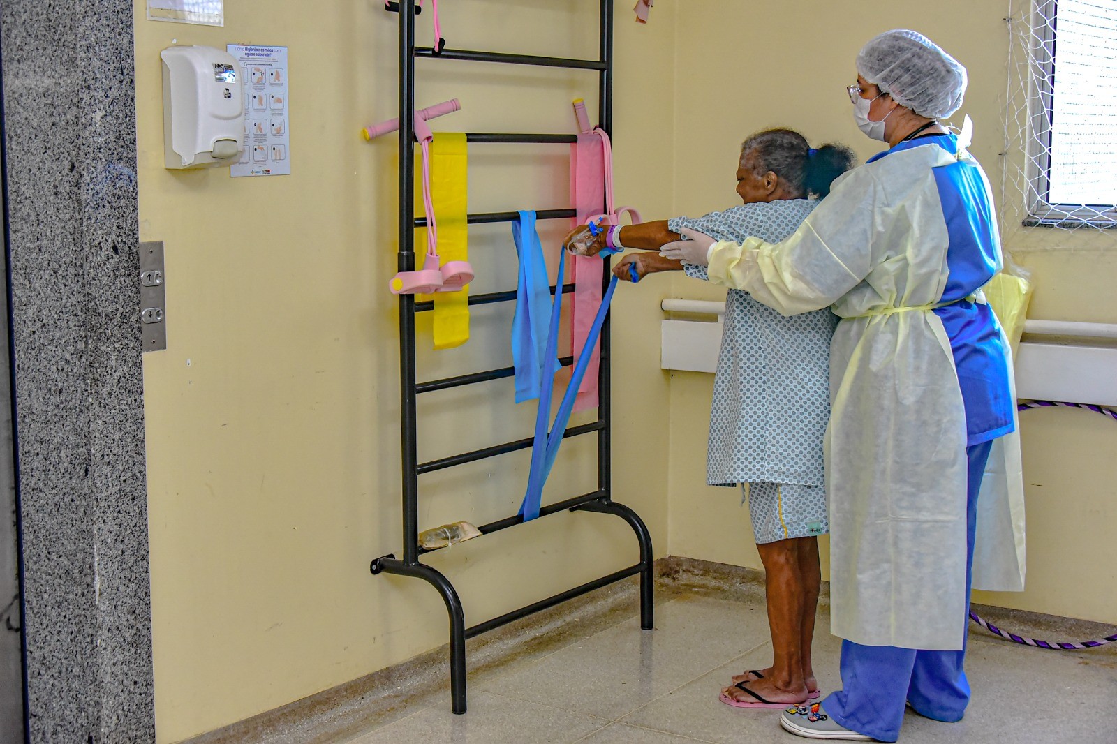 Circuito de exercícios ajuda na recuperação de pacientes do Hospital Regional de Santa Maria