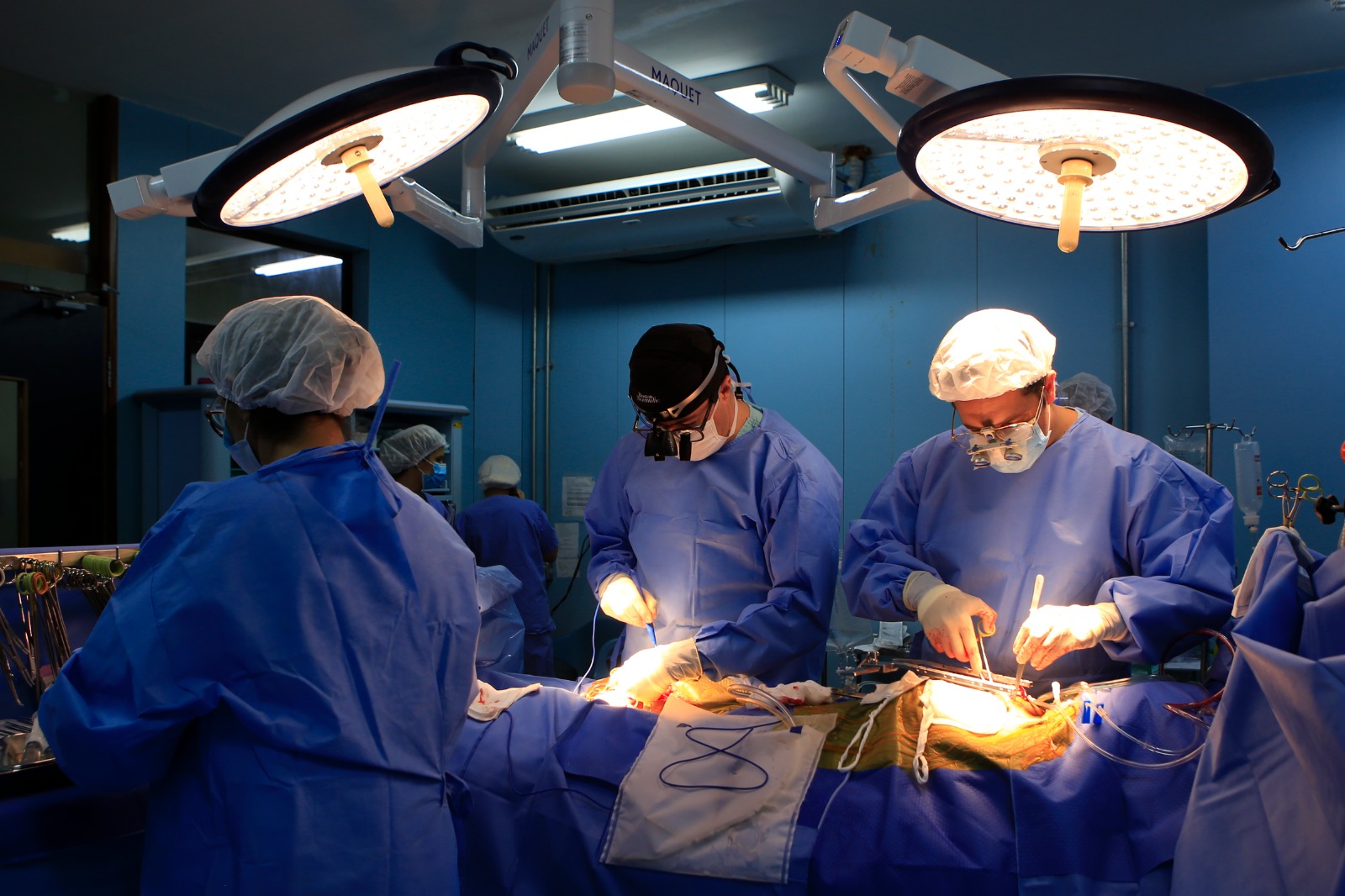 Hospital de Base supera meta e realiza mil cirurgias em março