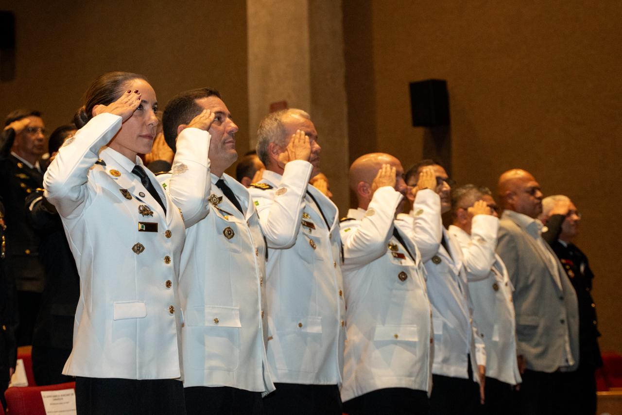 Medalha Cruz de Sangue homenageia policiais militares