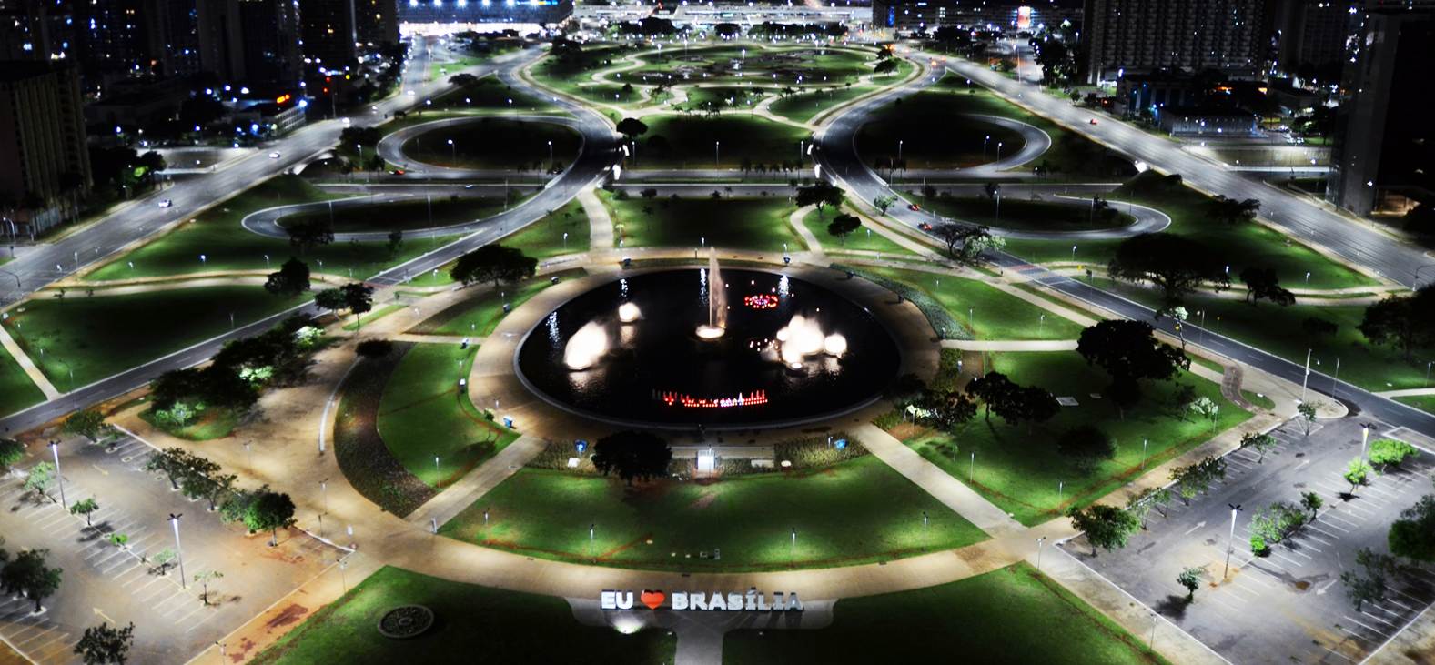 Plano Piloto já tem 54 mil luminárias de LED