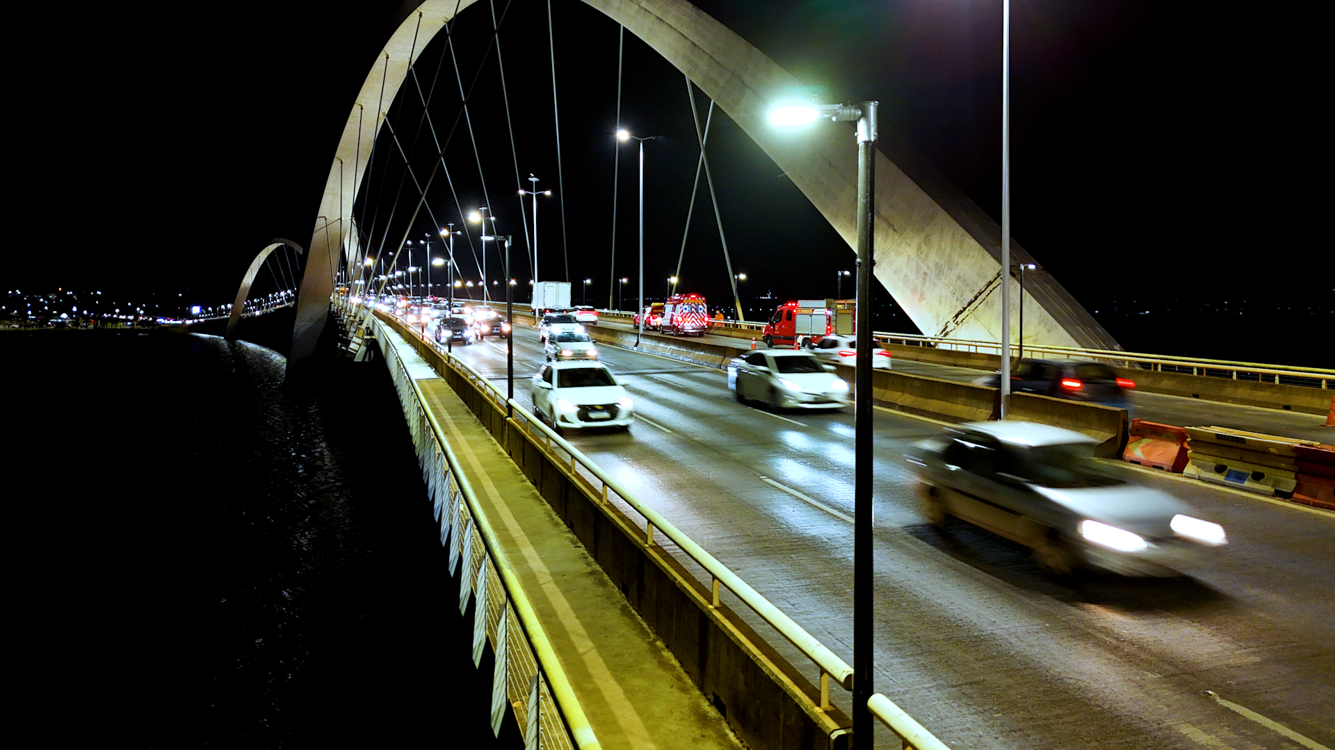 Ponte JK terá faixas interditadas nesta quinta-feira (9)