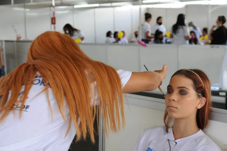 Projeto Jornada da Mulher Trabalhadora abre 210 vagas para qualificação profissional