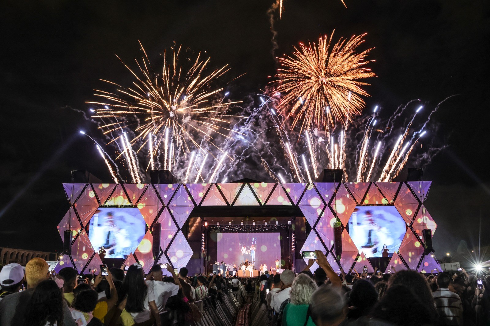 Celebra DF 2026 reúne grandes nomes da música nacional