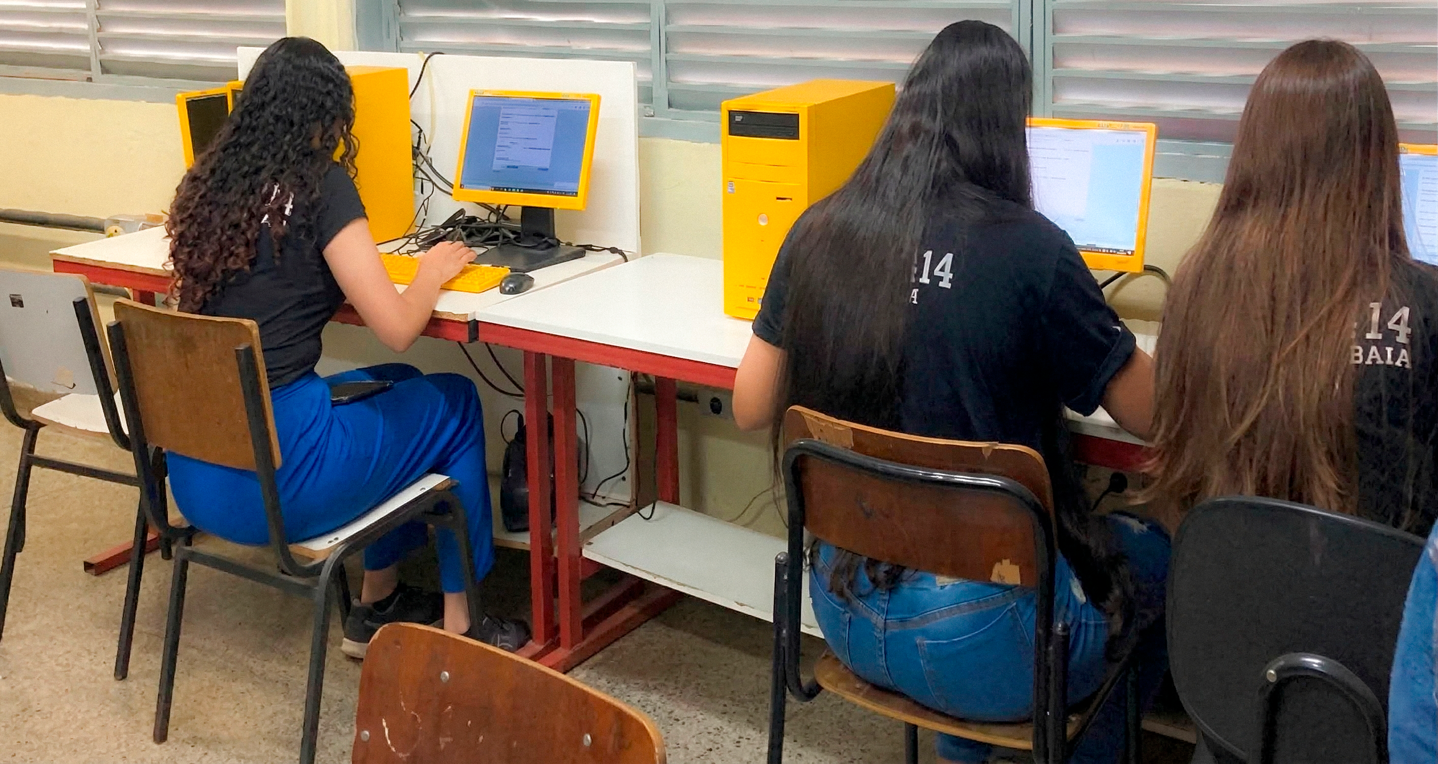 Pesquisa apoiada pela FAPDF analisa como jovens interagem com conteúdos digitais em múltiplas plataformas