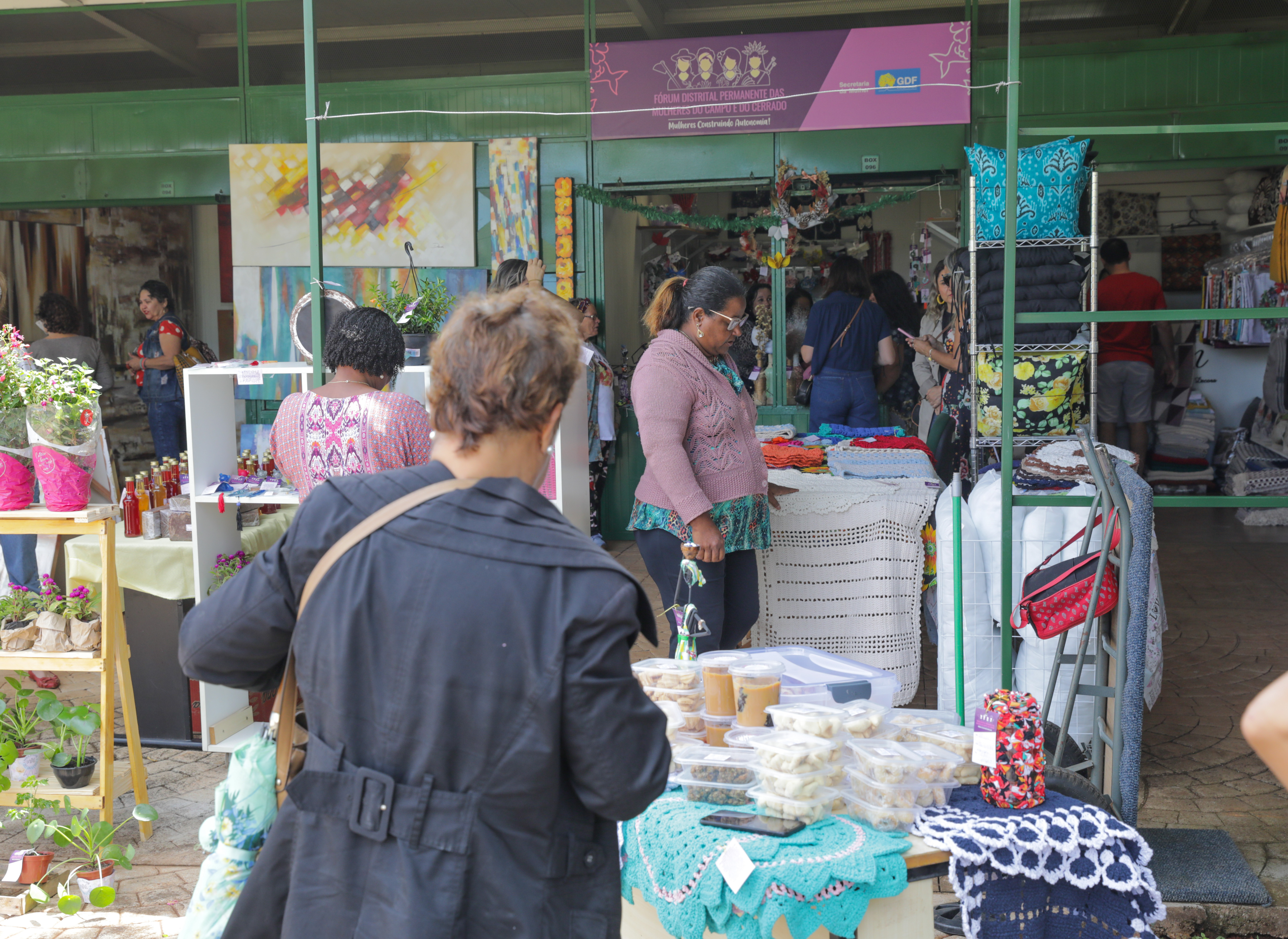 Inscrições abertas para artesãs e manualistas participarem da loja colaborativa Cerrado Feminino