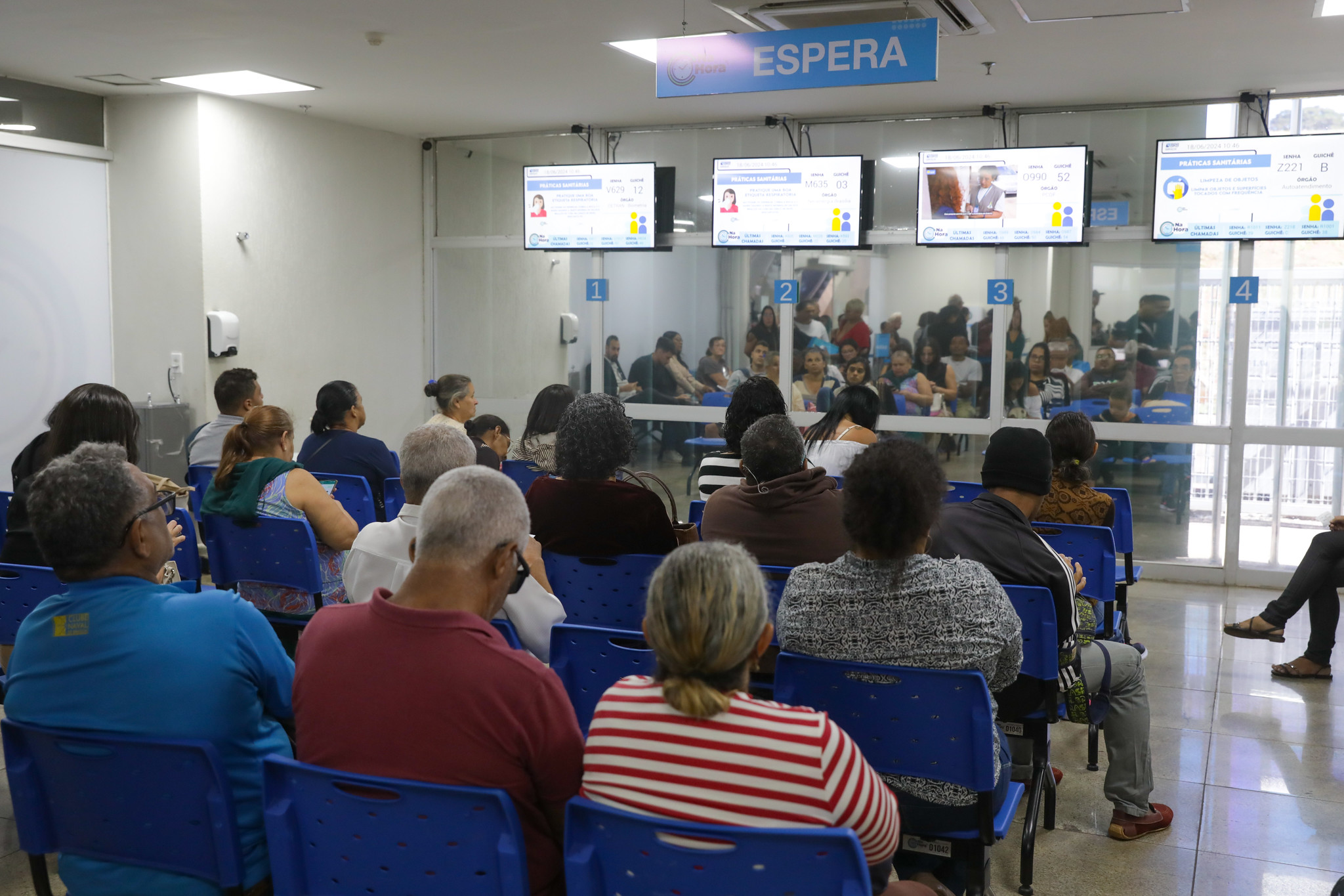 Projeto de incentivo à leitura chega aos postos do Na Hora