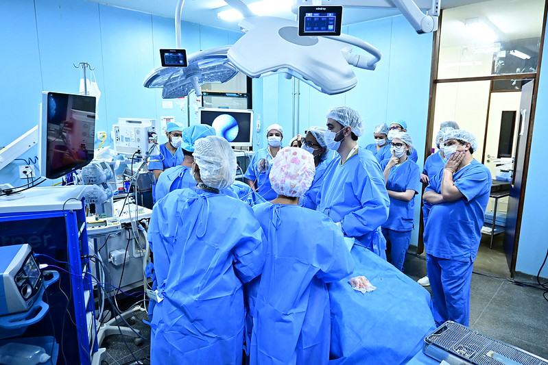 Aberto processo seletivo de profissionais de saúde com salários de até R$ 21,6 mil