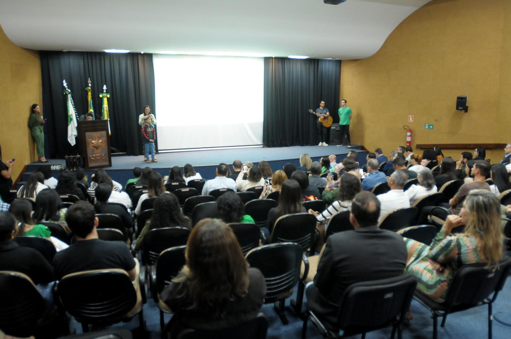 Evento encerra Setembro Verde com pacientes, familiares e profissionais de saúde reunidos