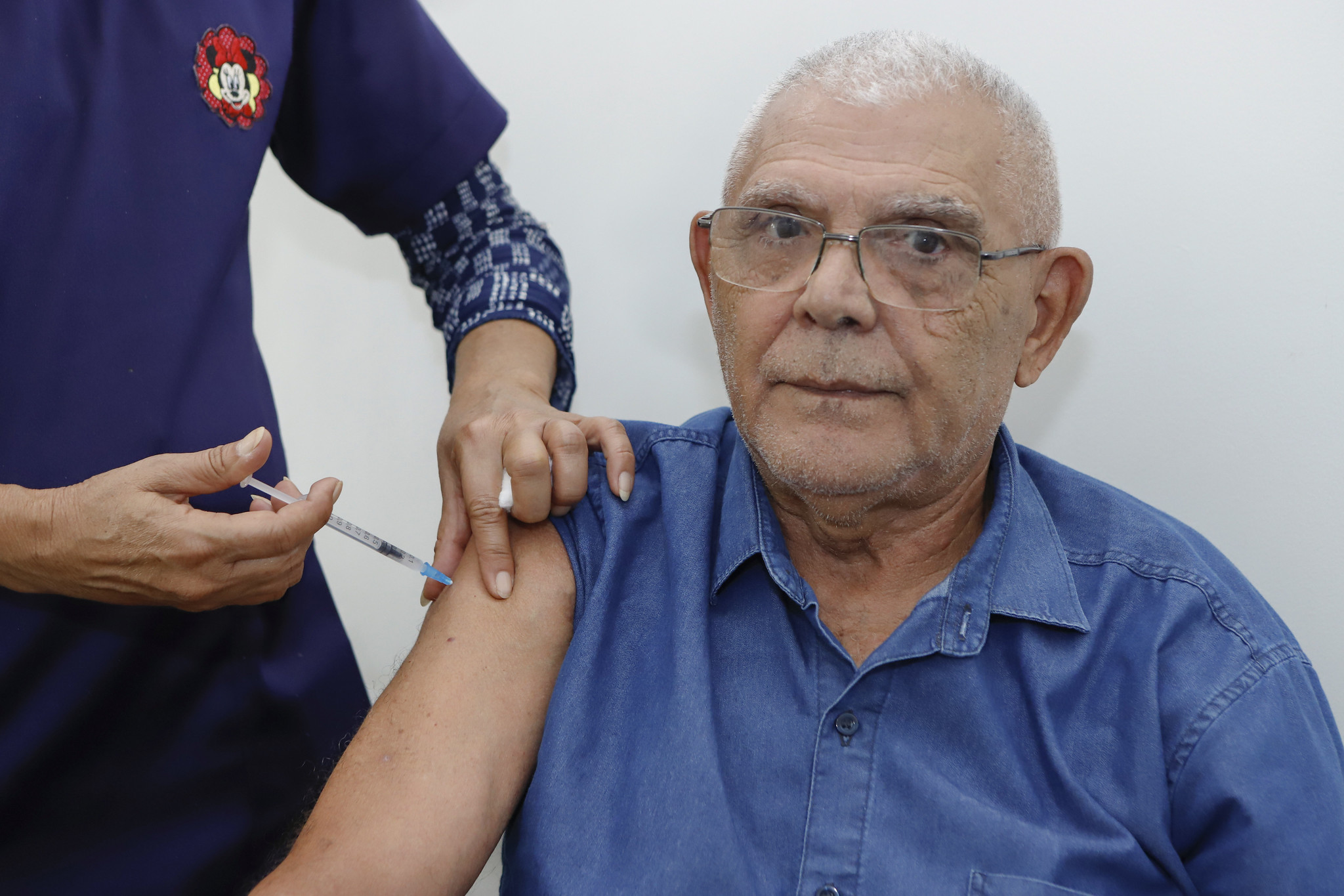 Gripe ou covid-19? Saiba quando procurar atendimento ao identificar sintomas