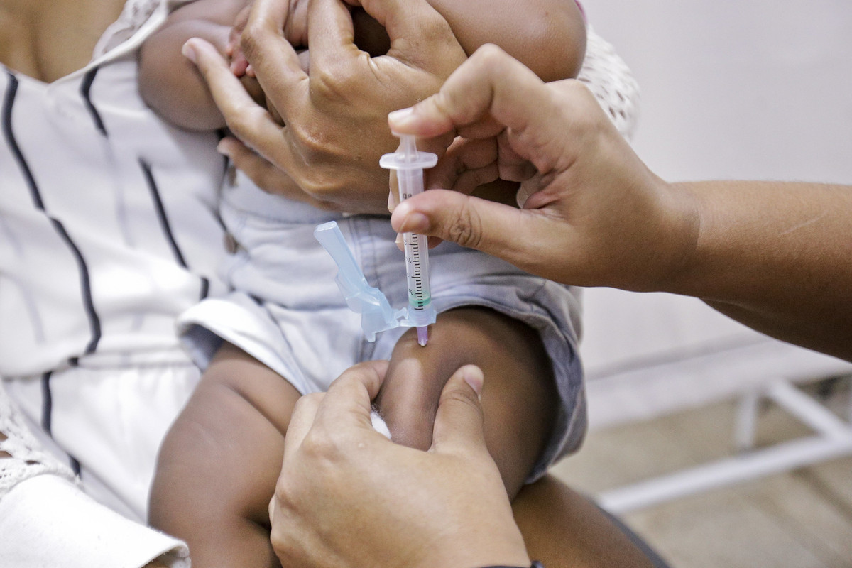 Cobertura vacinal de sarampo no DF chegou a 73,7% em 2023