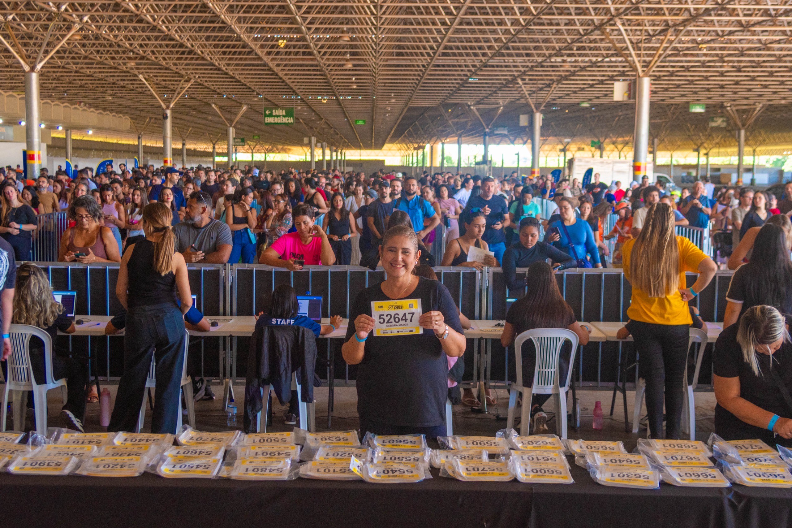Entrega de kits da Corrida de Reis bate recorde e distribui mais de 7 mil unidades no primeiro dia