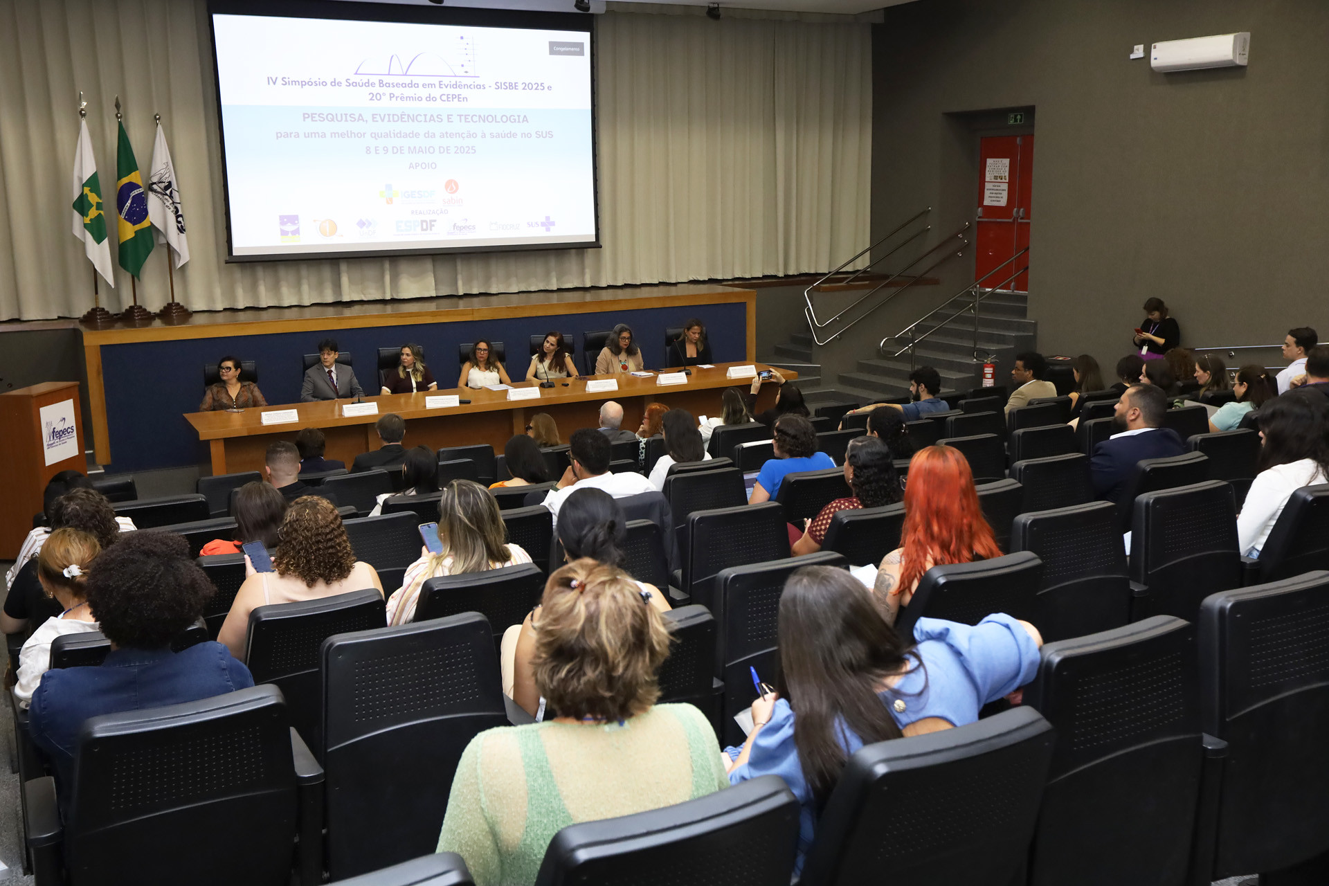 Simpósio discute tecnologias em saúde para aprimorar tomada de decisão