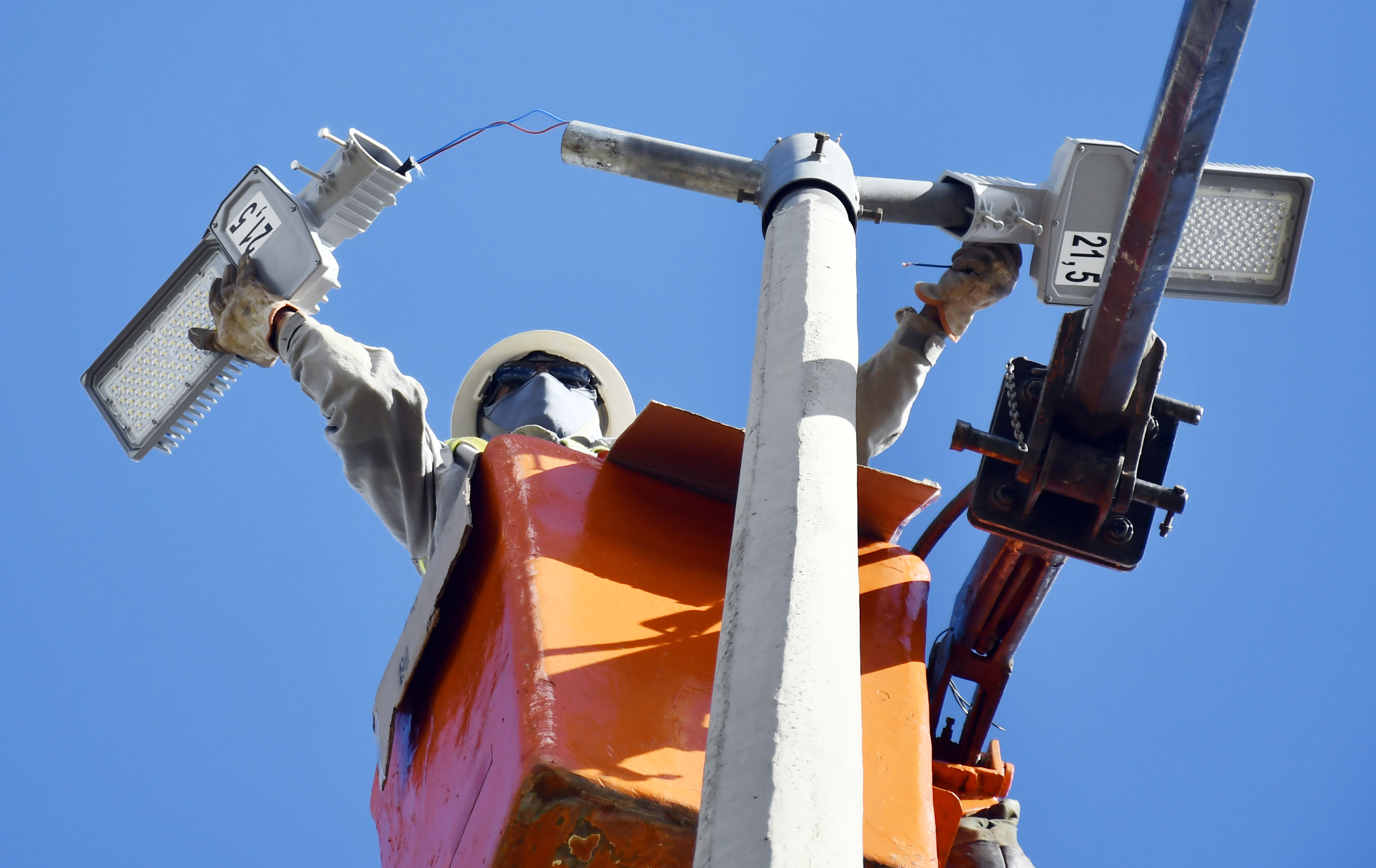 Modernização avança no Lago Sul com mais 1,5 mil novas luminárias de LED&nbsp;