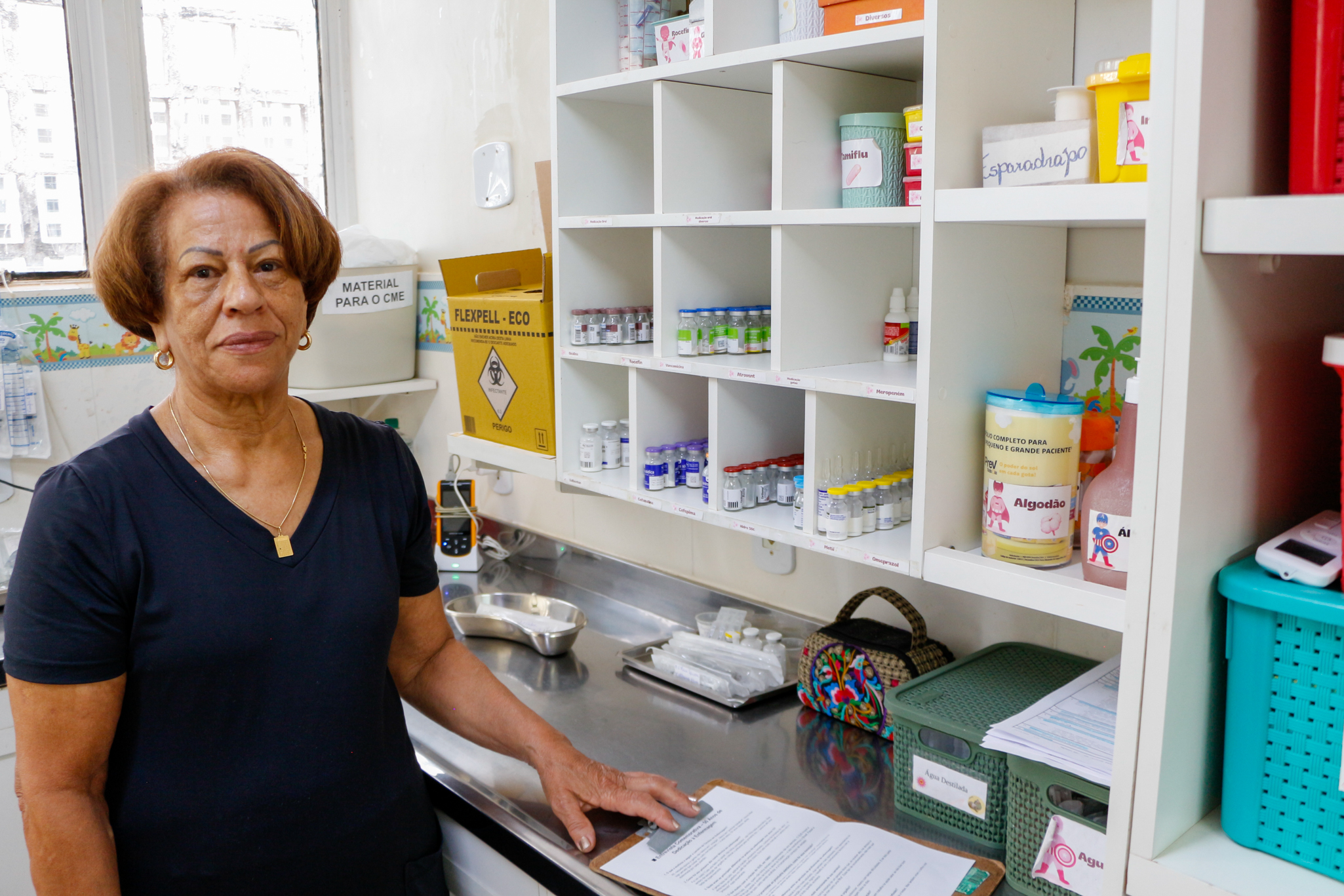 Dia do Servidor: Profissional completa 50 anos de trabalho no Hospital Regional de Brazlândia