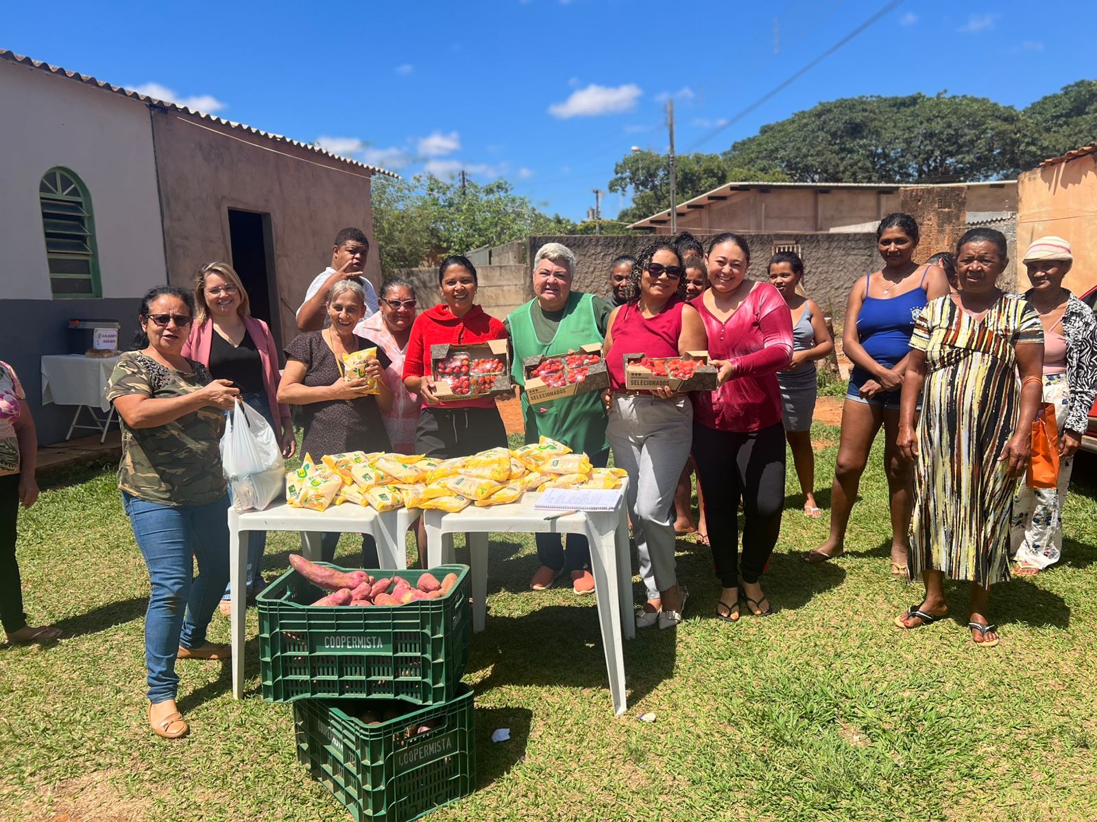 Mulheres dos núcleos rurais São José e Rio Preto promovem arrecadação solidária de alimentos