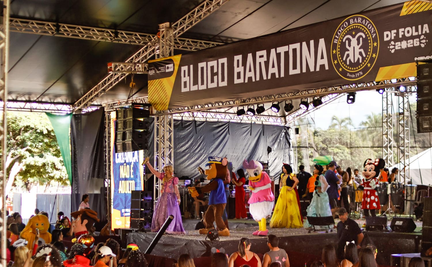 Blocos tradicionais contam a história do Carnaval de Brasília há décadas
