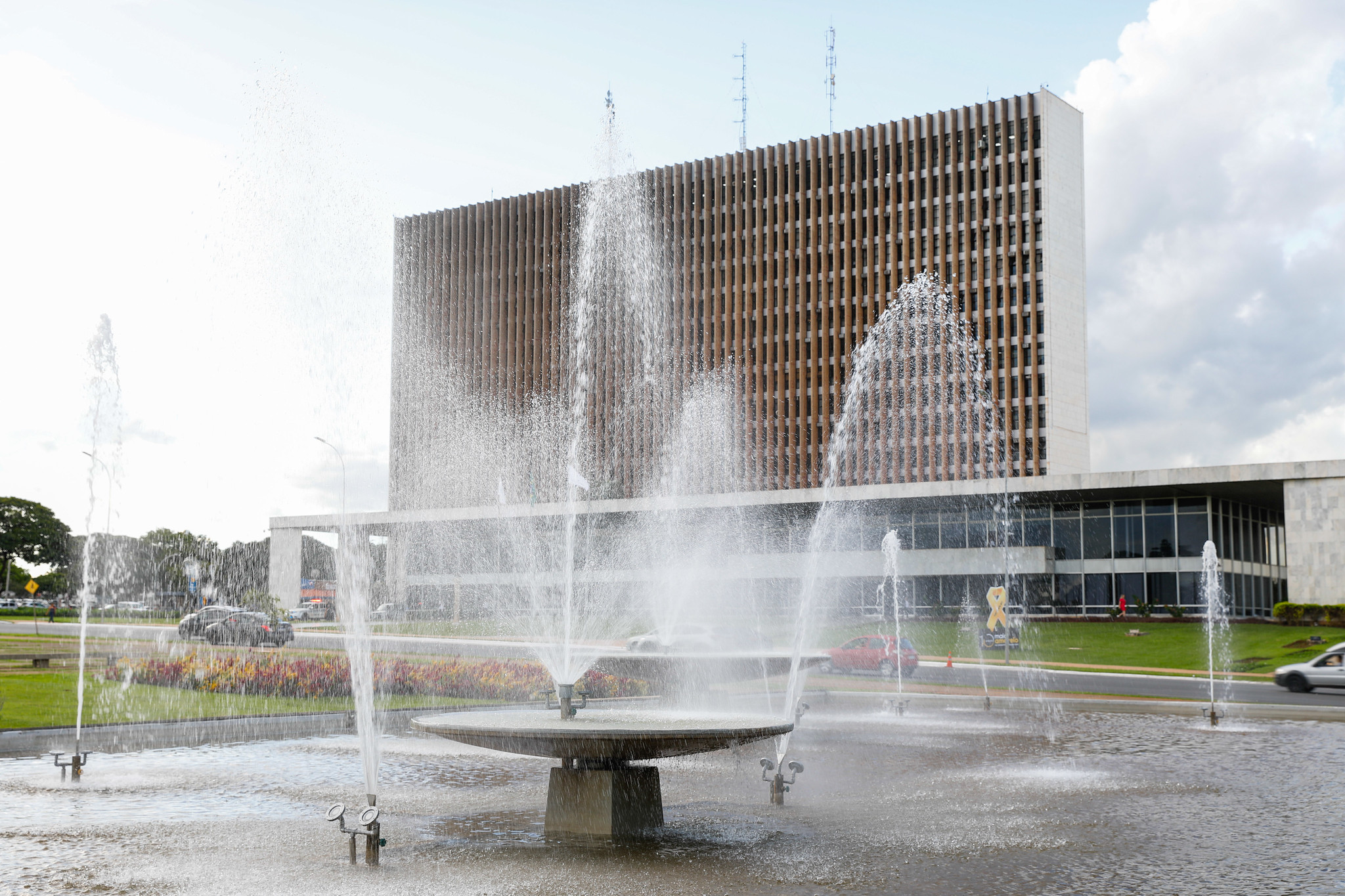 Orçamento do DF para 2025 está previsto em R$ 62,6 bilhões