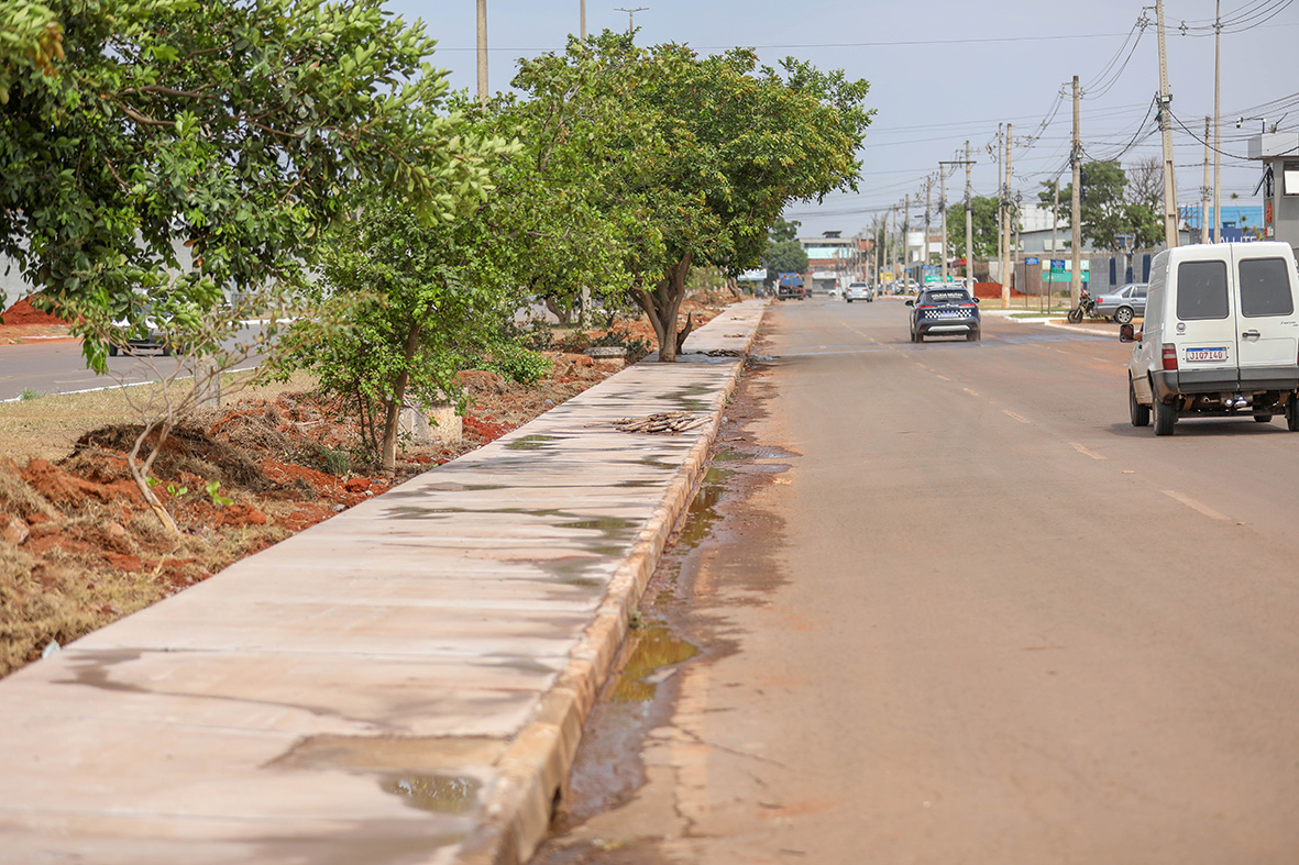 GDF investe mais de R$ 2,5 milhões em calçadas na ligação da Estrutural com a Cidade do Automóvel