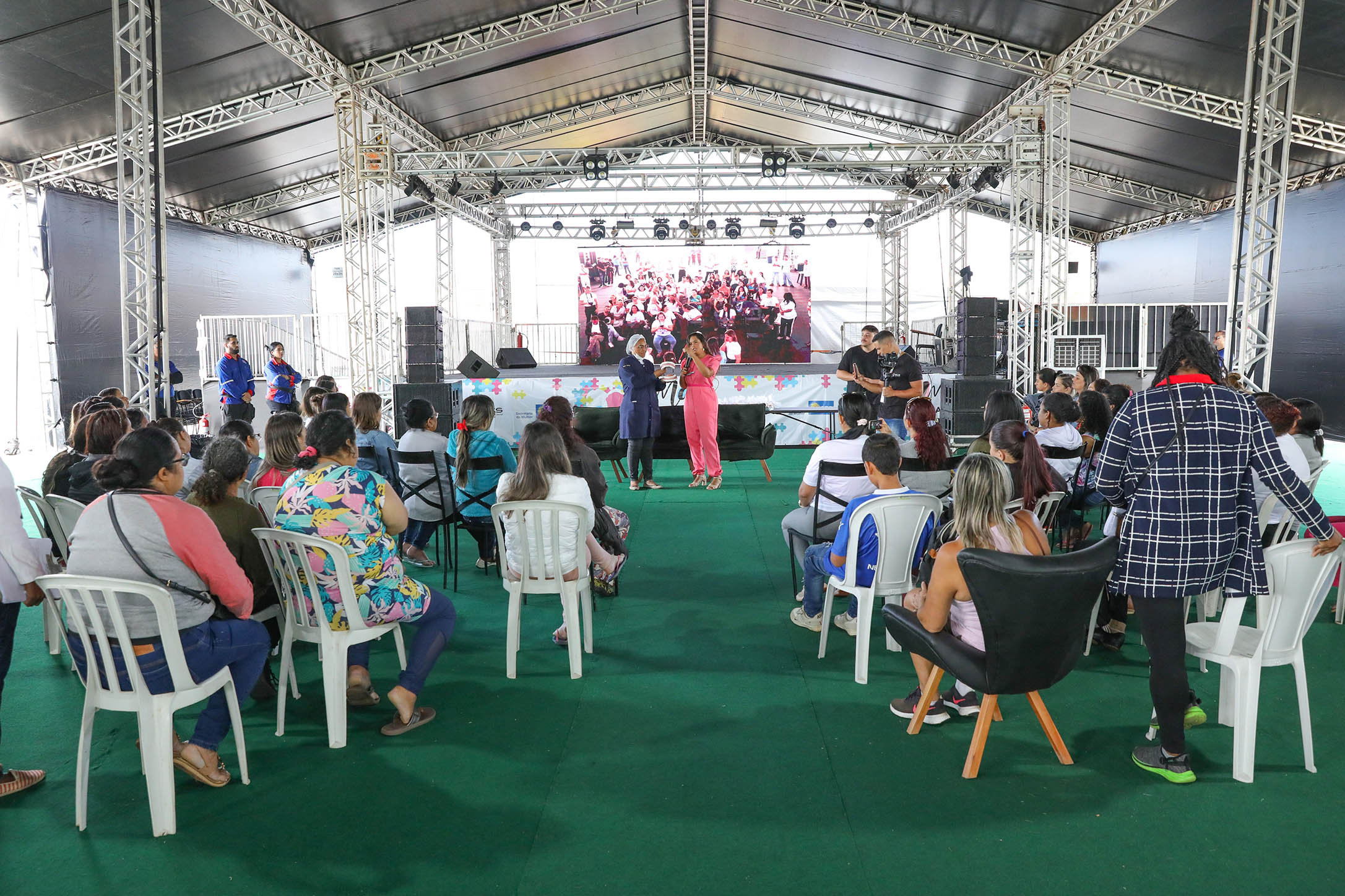 Samambaia recebe projeto que acolhe mães atípicas com atividades inclusivas e cursos profissionalizantes