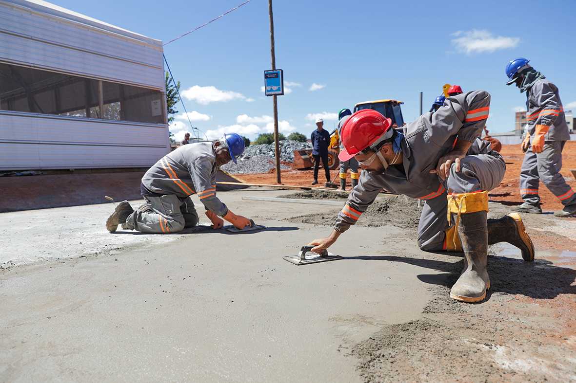 Obras do Hospital do Recanto das Emas chegam à segunda etapa com 96% da fundação concluída