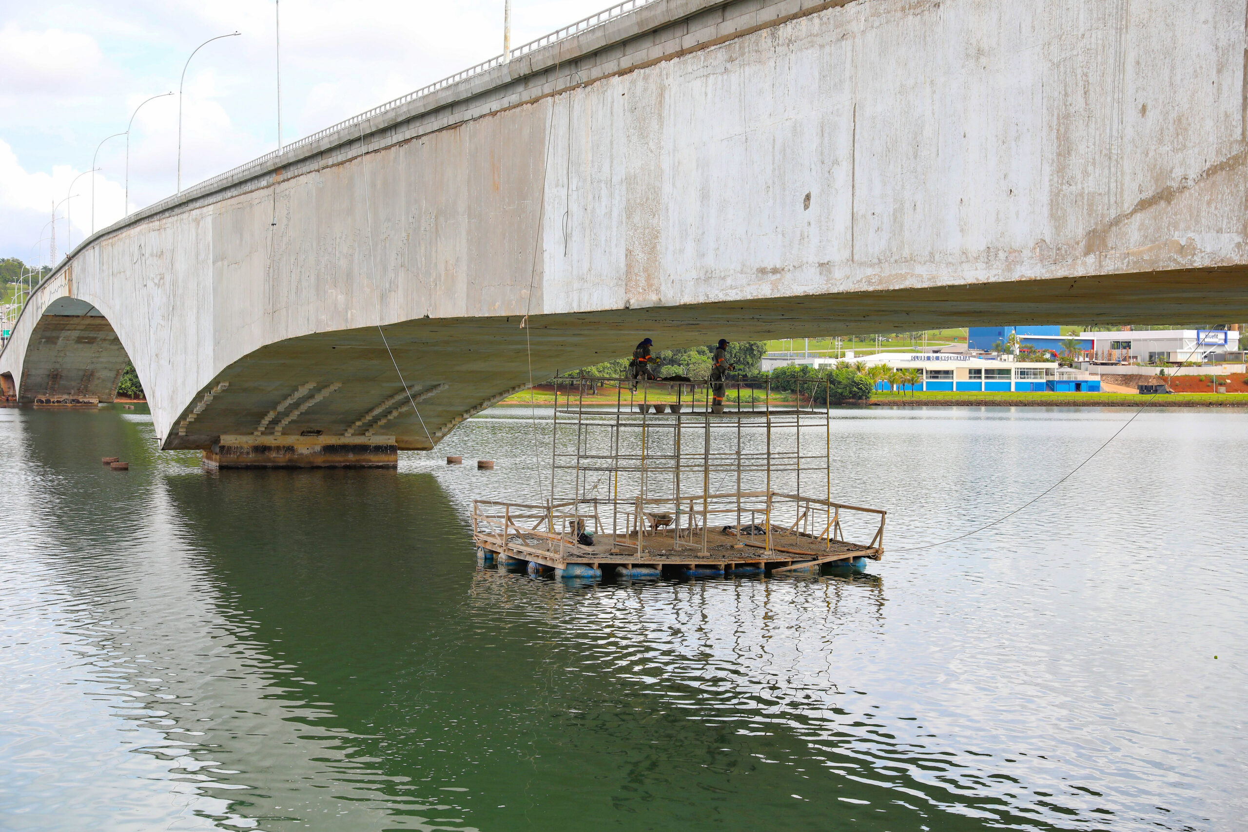 Mais segurança e conforto na Ponte Honestino Guimarães