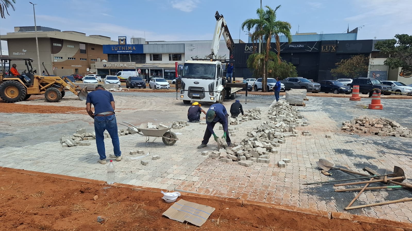 GDF Presente leva serviços de infraestrutura e zeladoria a Taguatinga