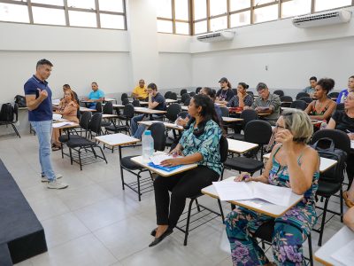 Projeto Rede de Comunidade leva qualificação para gestores e voluntários da sociedade civil